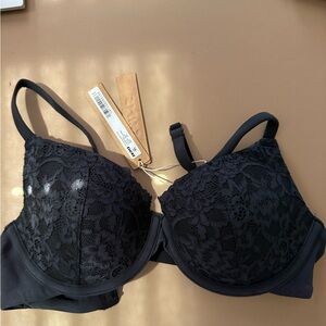 SKIMS Black Lace Bra, T-shirt bra, 32B